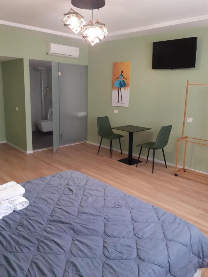 Driti Hotel Tirana Albania Bagian luar foto