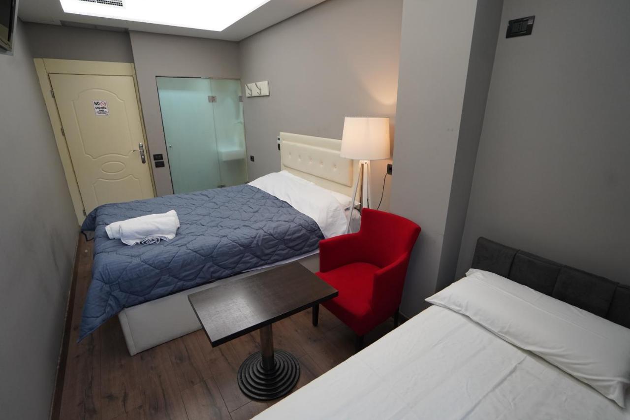 Driti Hotel Tirana Albania Bagian luar foto
