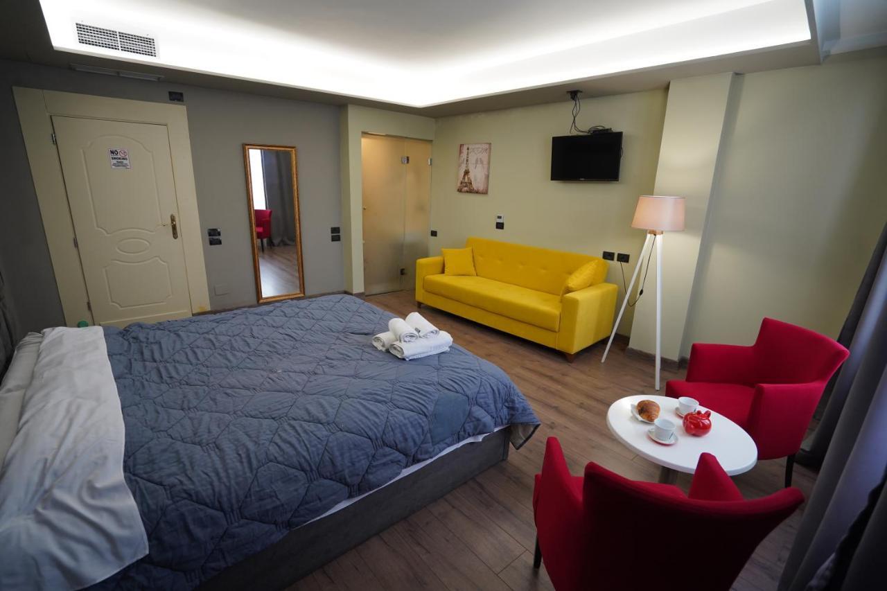 Driti Hotel Tirana Albania Bagian luar foto