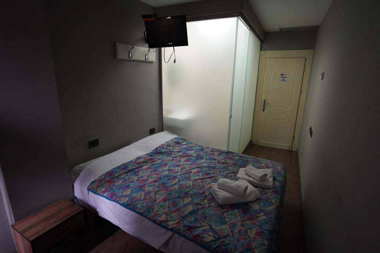 Driti Hotel Tirana Albania Bagian luar foto