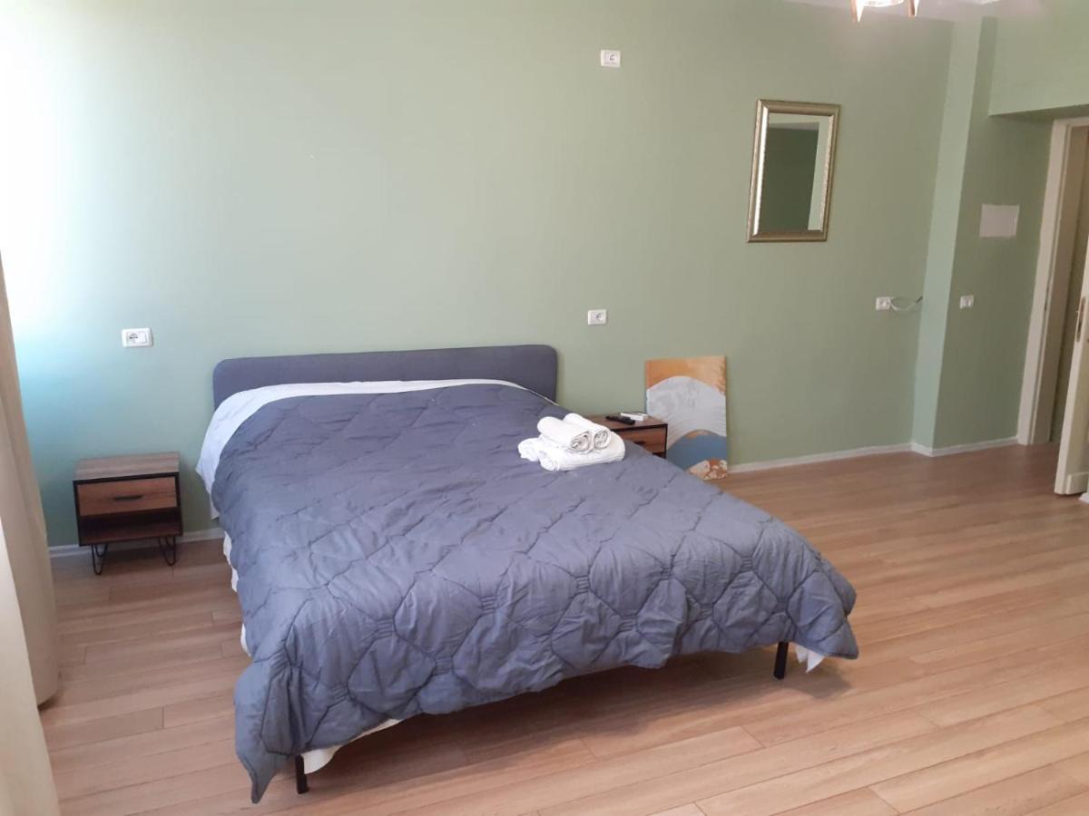 Driti Hotel Tirana Albania Bagian luar foto