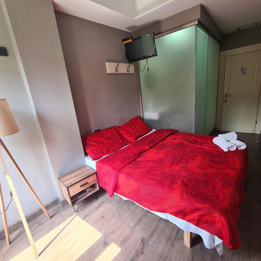 Driti Hotel Tirana Albania Bagian luar foto