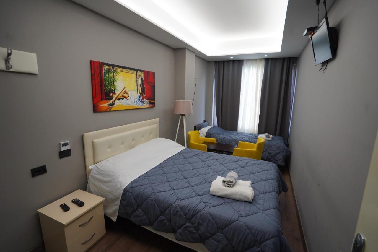 Driti Hotel Tirana Albania Bagian luar foto